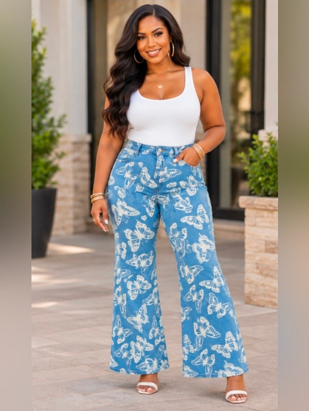 NEW!!! Butterfly Print Wide Leg Jeans in Blue & Cream, NWT